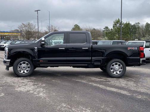 Agate Black Metallic 2026 Ford F-250 King Ranch