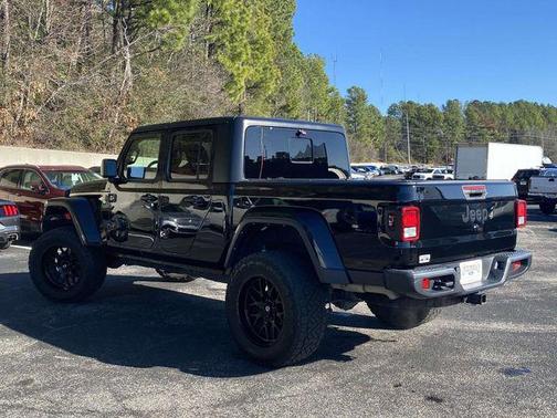 2023 Jeep Gladiator Sport S