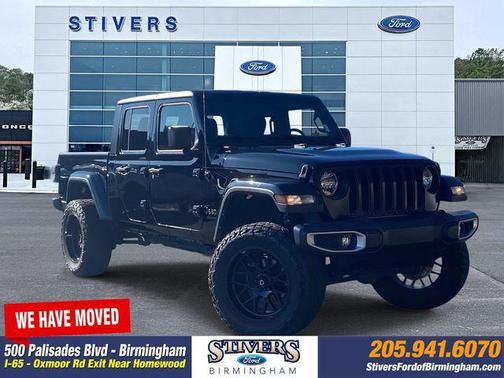 2023 Jeep Gladiator Sport S