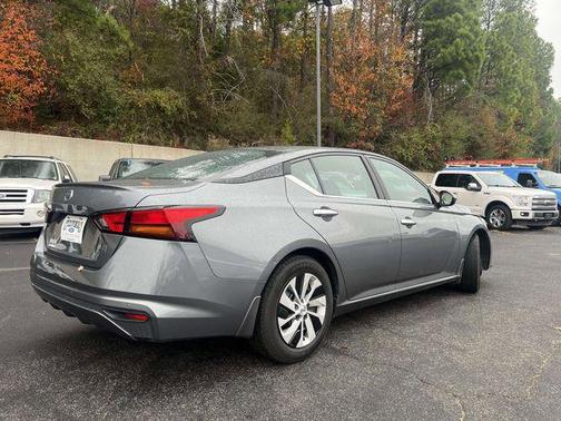 2021 Nissan Altima S FWD