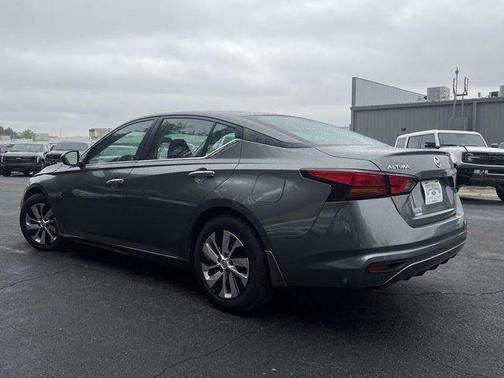 2021 Nissan Altima S FWD