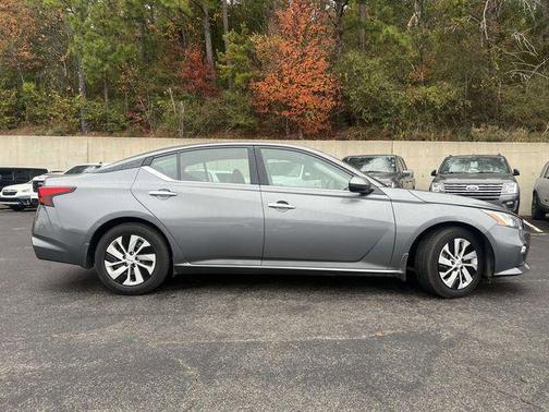 2021 Nissan Altima S FWD