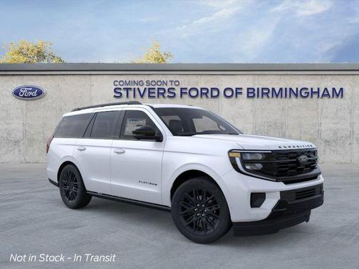 Star White Metallic Tri-Coat 2026 Ford Expedition Platinum