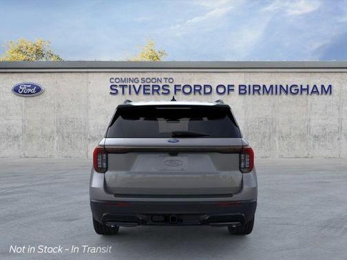 Gray Metallic 2026 Ford Explorer ST-Line