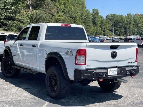 2022 RAM 2500 Tradesman Crew Cab 4x4 6'4' Box