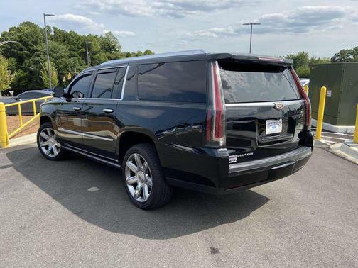 2019 Cadillac Escalade ESV Premium Luxury
