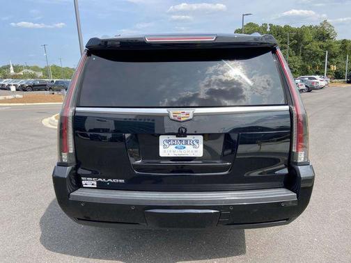 2019 Cadillac Escalade ESV Premium Luxury