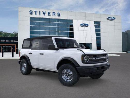 2025 Ford Bronco Base