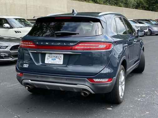 2019 Lincoln MKC Select
