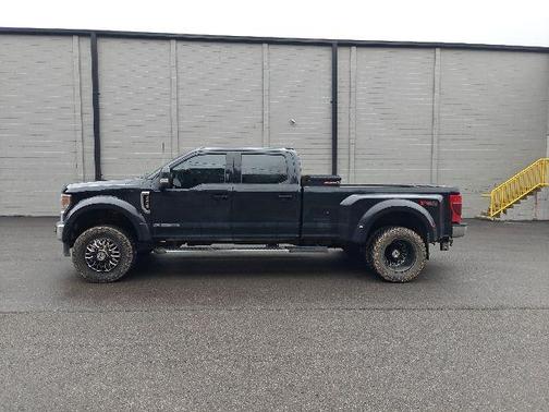 2022 Ford F-450 Lariat