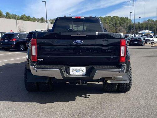 2022 Ford F-450 Lariat