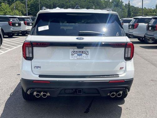 Star White Metallic Tri-Coat 2026 Ford Explorer ST