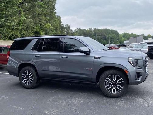 2022 GMC Yukon 4WD AT4