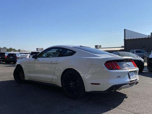 2015 Ford Mustang EcoBoost Premium
