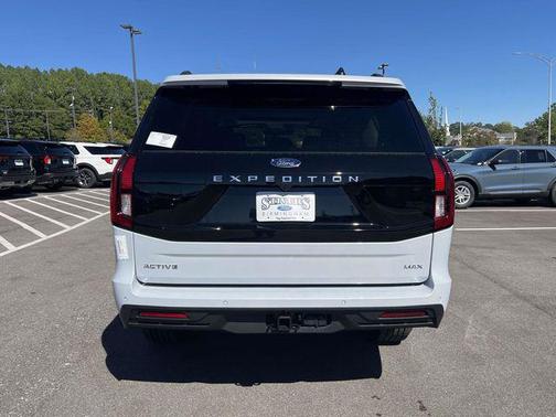 2025 Ford Expedition Max Active 4x2