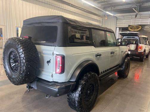 2021 Ford Bronco Badlands