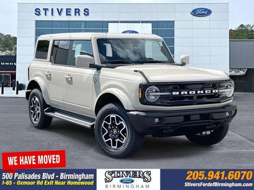 2025 Ford Bronco Outer Banks
