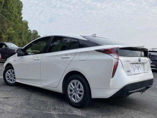2017 Toyota Prius Four