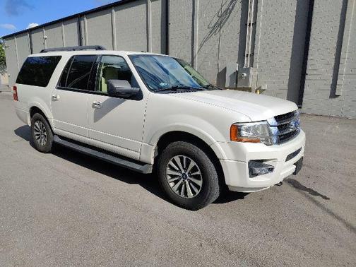 2017 Ford Expedition EL XLT