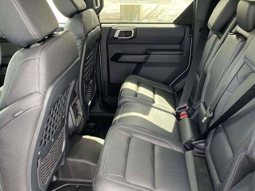 AVALANCHE GRAY 2026 Ford Bronco Big Bend