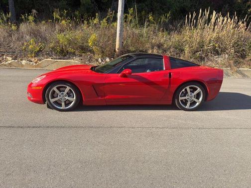 2005 Chevrolet Corvette Base