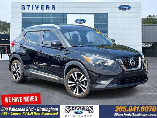 2019 Nissan Kicks SR