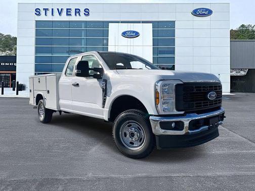 2025 Ford F-250 XL