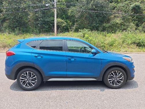 Aqua Blue 2019 Hyundai TUCSON SE