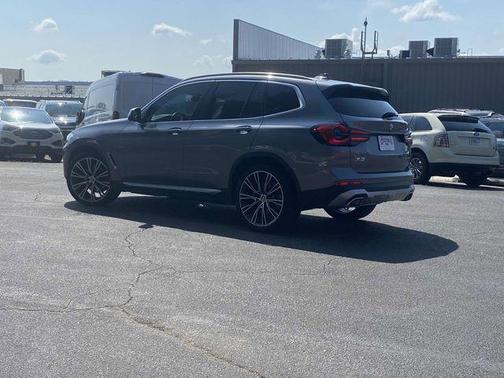 2023 BMW X3 sDrive30i