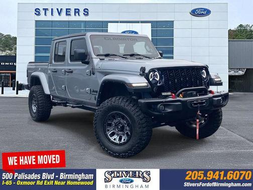 2021 Jeep Gladiator Willys 4x4