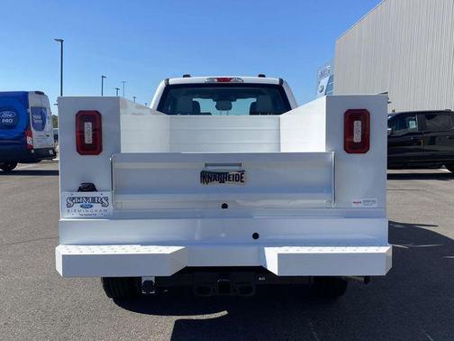 2025 Ford F-250 XL