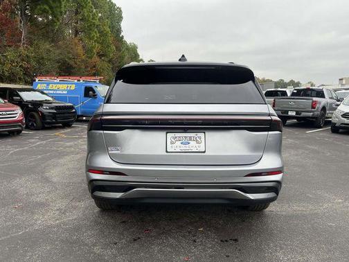 2024 Lincoln Nautilus Reserve