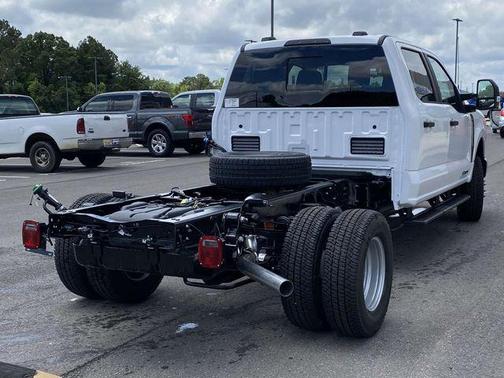 2025 Ford F-350 XL
