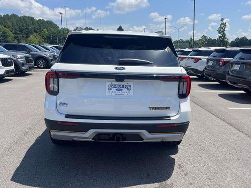 Star White Metallic Tri-Coat 2026 Ford Explorer Tremor