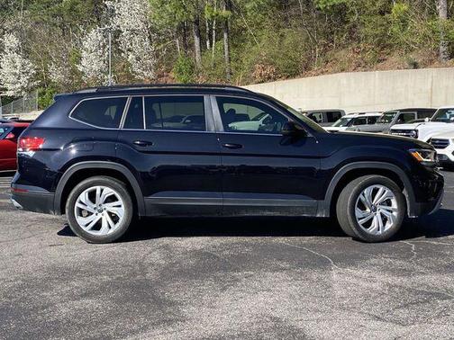 2022 Volkswagen Atlas 3.6L SE w/Technology