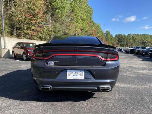 2018 Dodge Charger SXT Plus