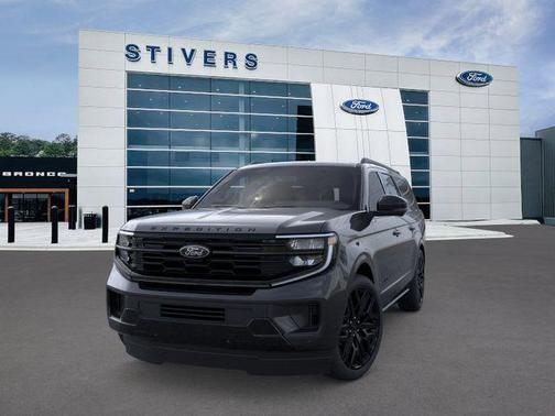 Dark Matter Gray Metallic 2026 Ford Expedition Max Platinum