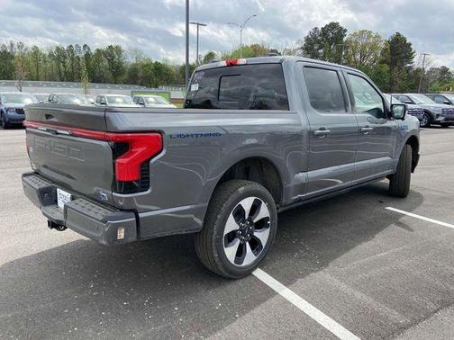 2025 Ford F-150 Lightning Platinum