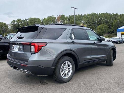 Carbonized Gray Metallic 2026 Ford Explorer Active