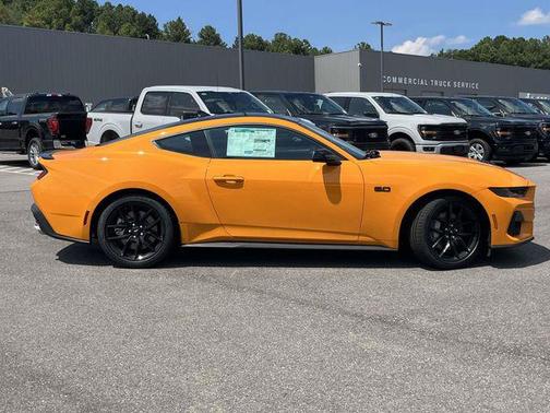 Orange Fury Metallic Tri-Coat 2026 Ford Mustang GT