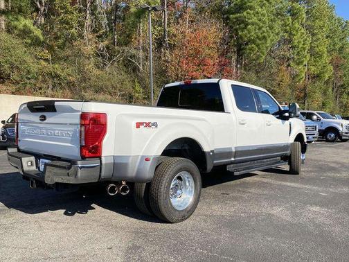 2022 Ford F-350 Lariat