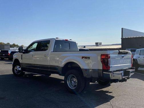 2022 Ford F-350 Lariat