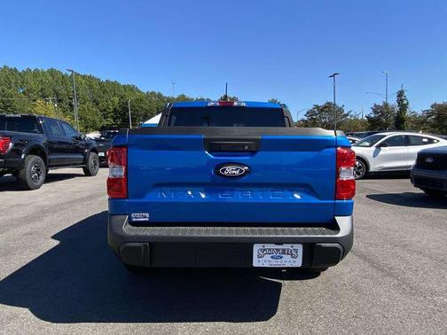 2025 Ford Maverick XL