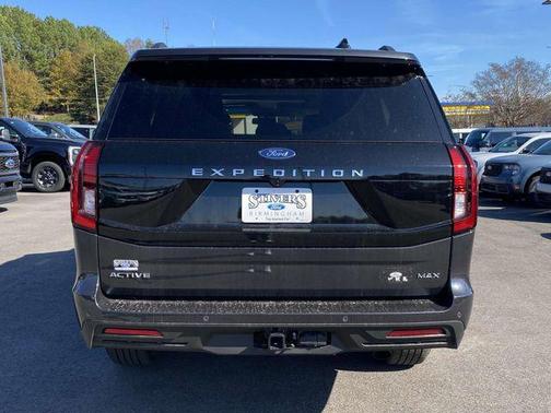 2025 Ford Expedition Max Active 4x2