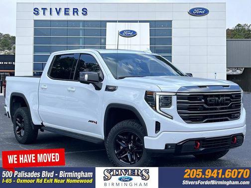 2022 GMC Sierra 1500 AT4