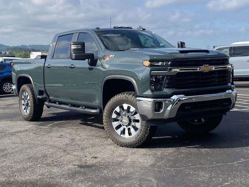 Cypress Gray 2025 Chevrolet Silverado 2500 LT