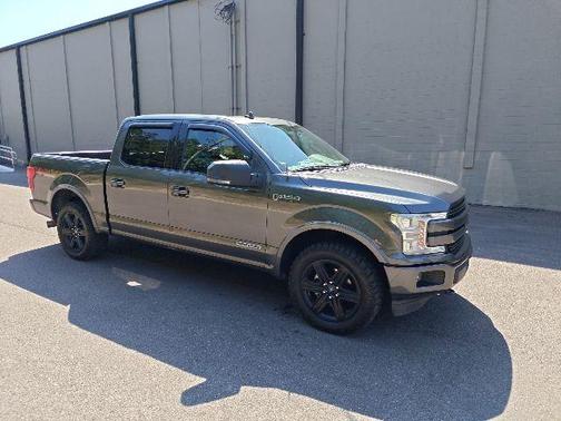 Magnetic Metallic 2018 Ford F-150 Lariat