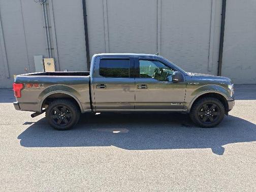 Magnetic Metallic 2018 Ford F-150 Lariat