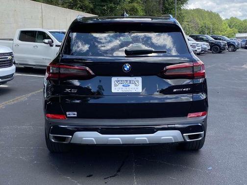 2023 BMW X5 sDrive40i