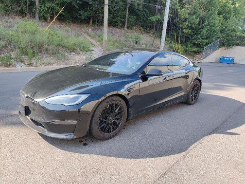 2023 Tesla Model S Base